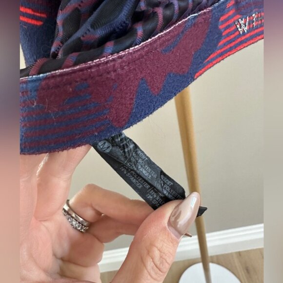 Peloton x WITH Collaboration Sports Bra – Medium - Picture 2 of 5